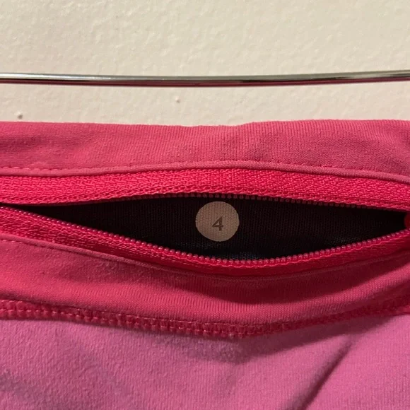 lululemon shorts - Picture 3 of 10